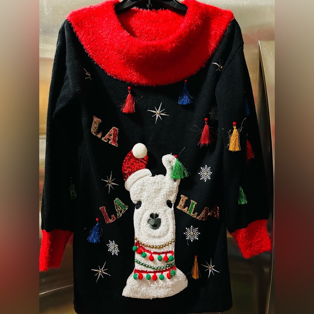 Holiday Time✨❤️🖤Red and Black Festive Turtleneck Sweater